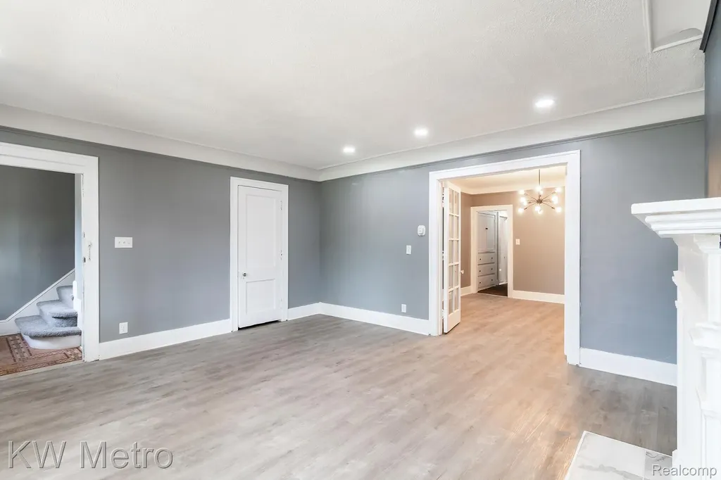 3037 Calvert Street Detroit City MI 48206