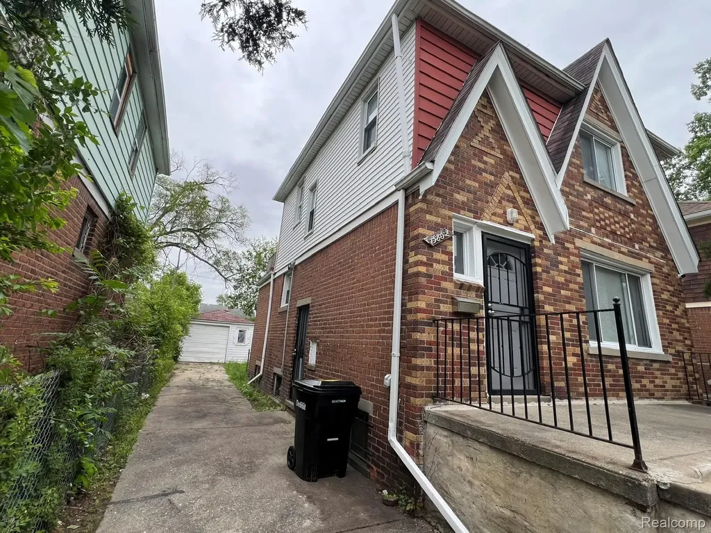 15862 Stansbury Street Detroit City MI 48227