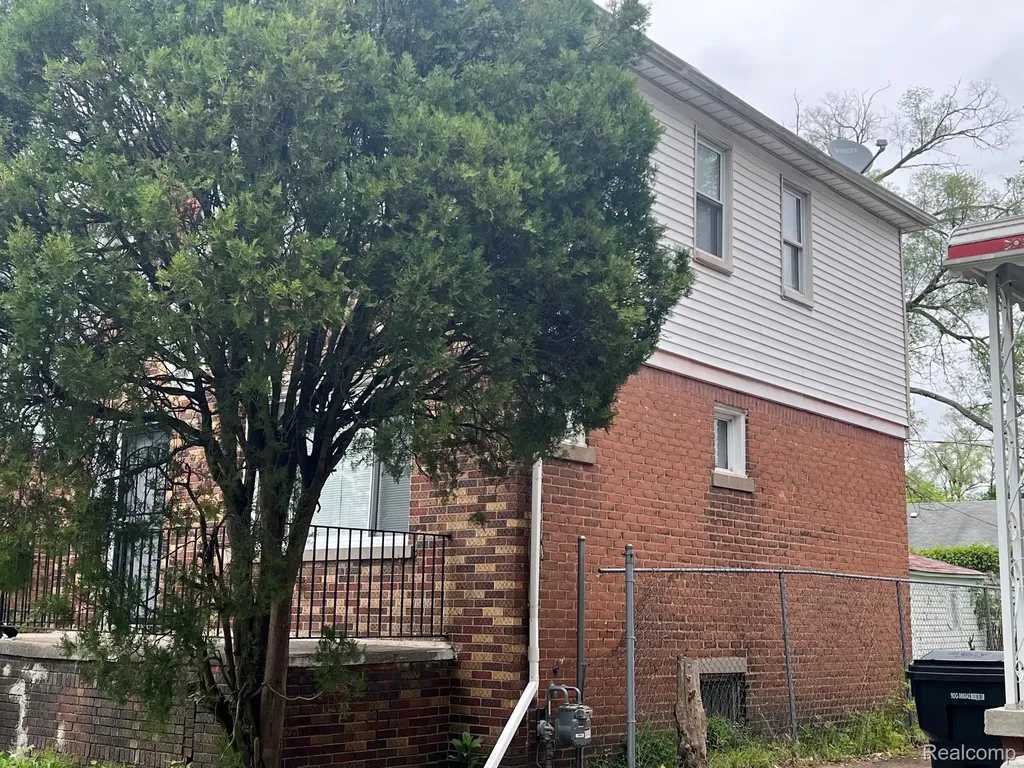 15862 Stansbury Street Detroit City MI 48227
