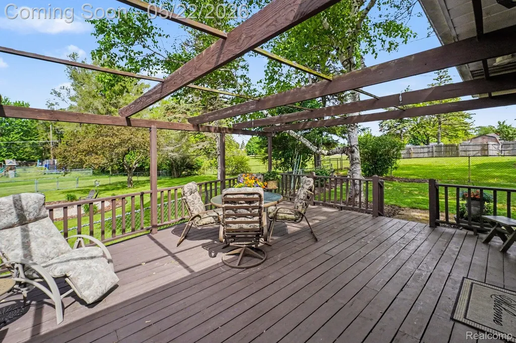 5364 Fern Avenue Grand Blanc Charter Township MI 48439