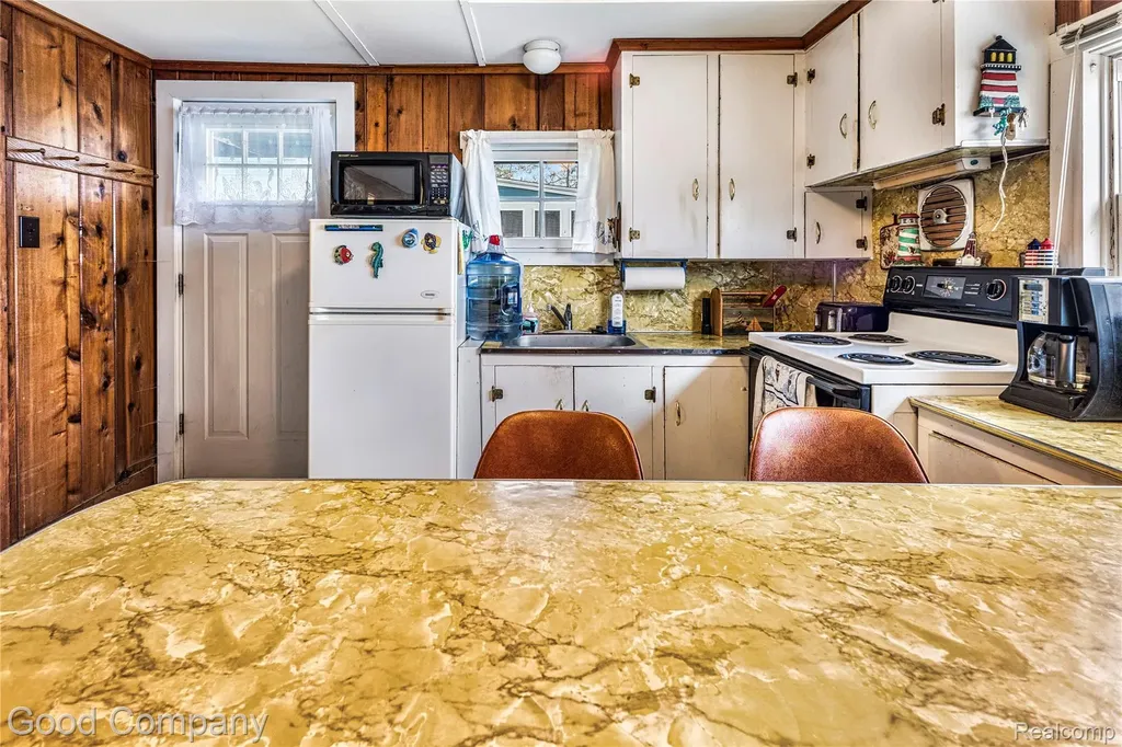 100 Holly Avenue Denton Township MI 48651