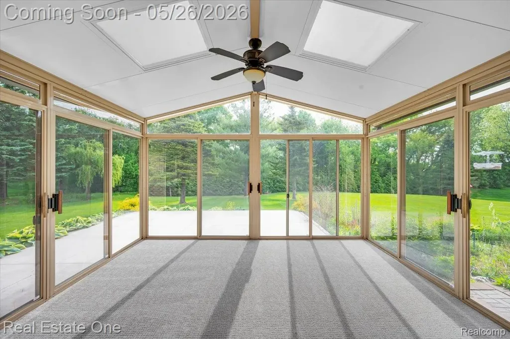751 Bristol Lane Orion Charter Township MI 48348