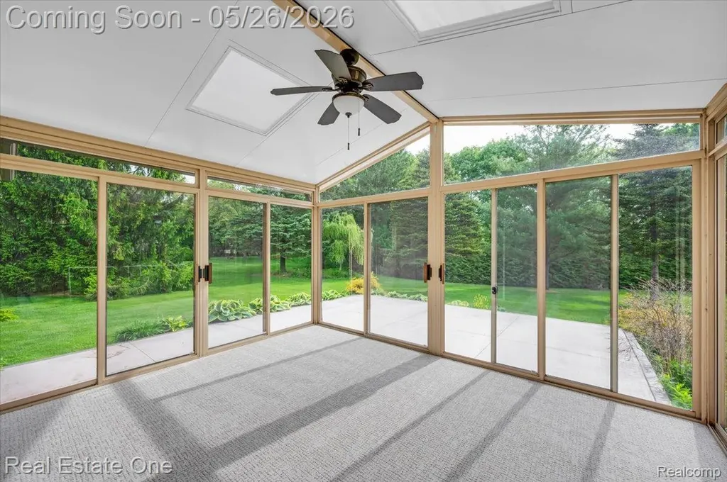 751 Bristol Lane Orion Charter Township MI 48348