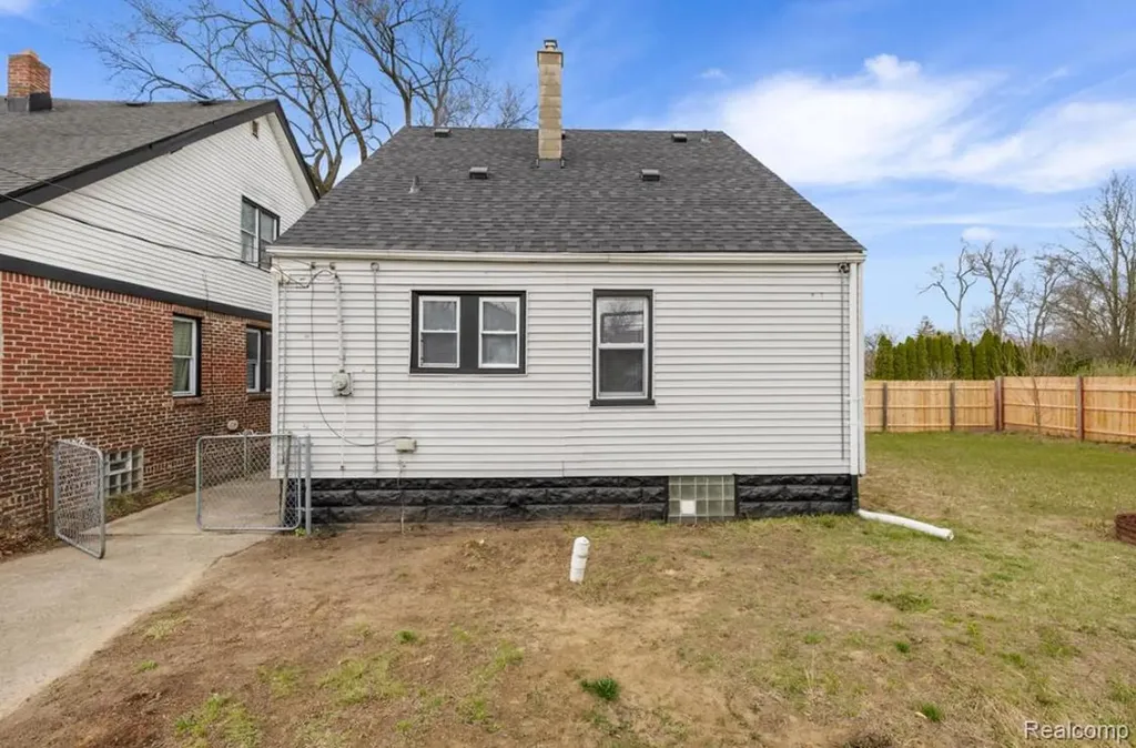15424 Cruse Street Detroit City MI 48227