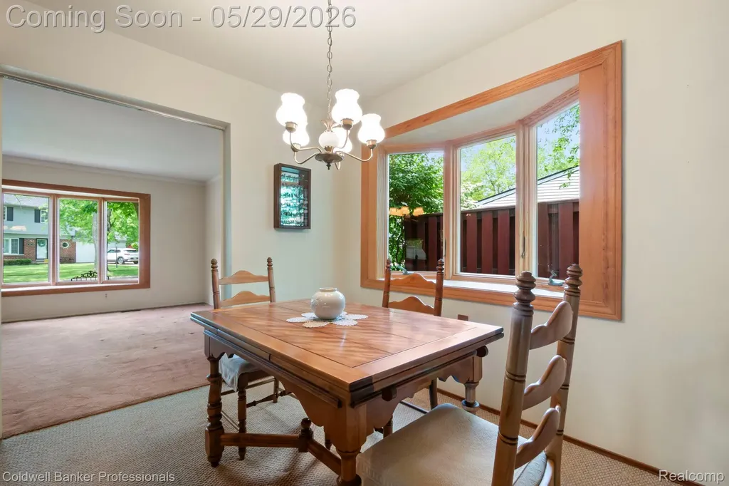 9310 Oakcliffe Drive Plymouth Charter Township MI 48170
