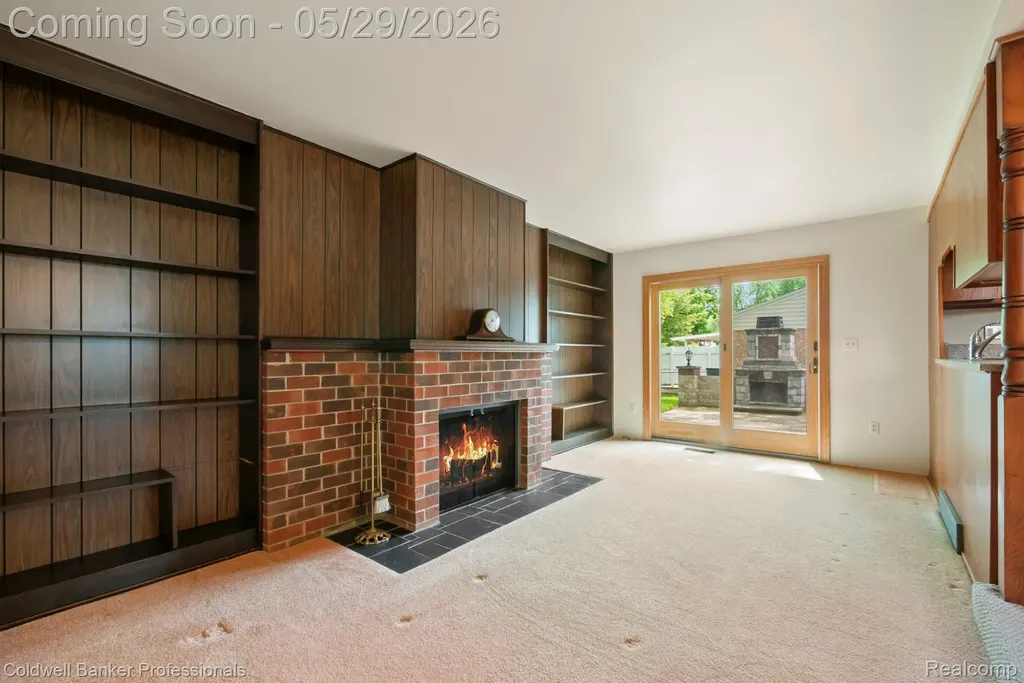 9310 Oakcliffe Drive Plymouth Charter Township MI 48170