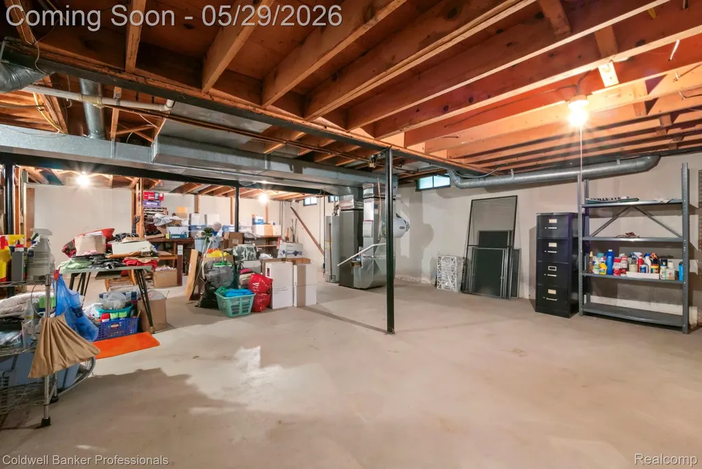 9310 Oakcliffe Drive Plymouth Charter Township MI 48170