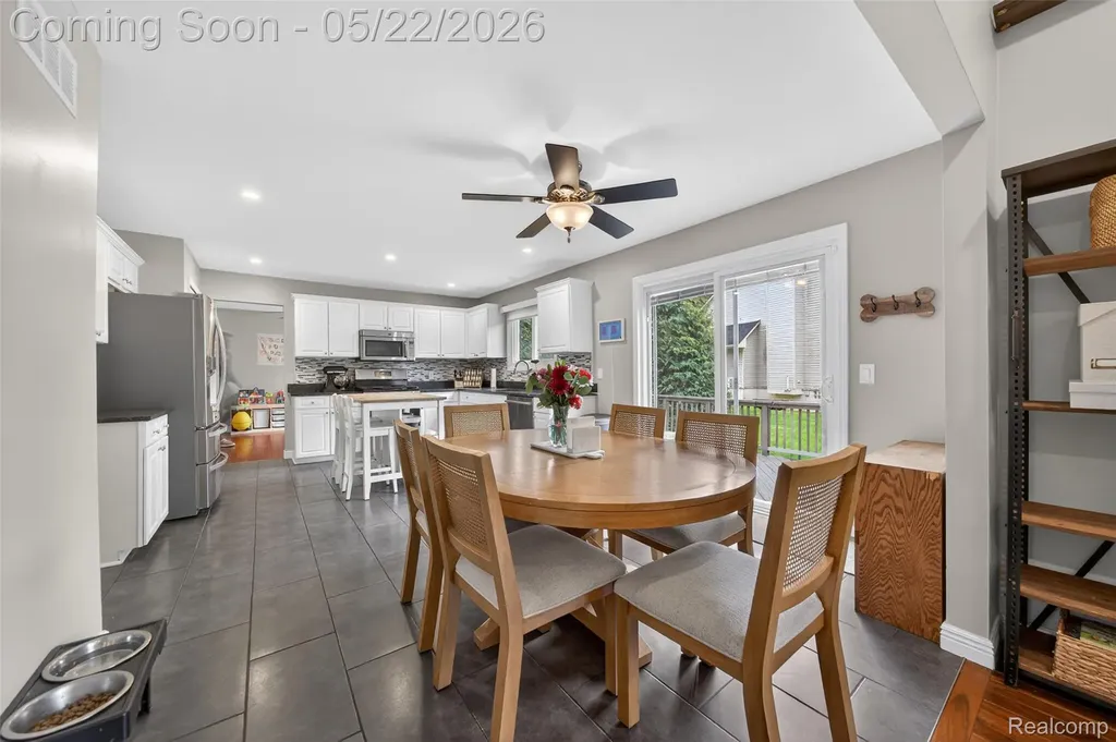 1427 Trailside Boulevard Wixom City MI 48393