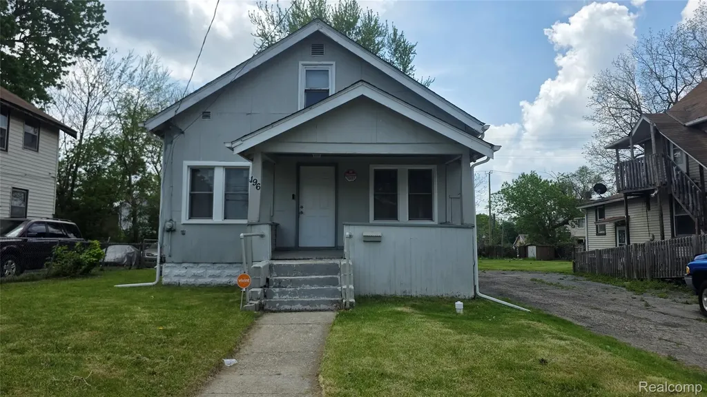 196 Beach Street Pontiac City MI 48342
