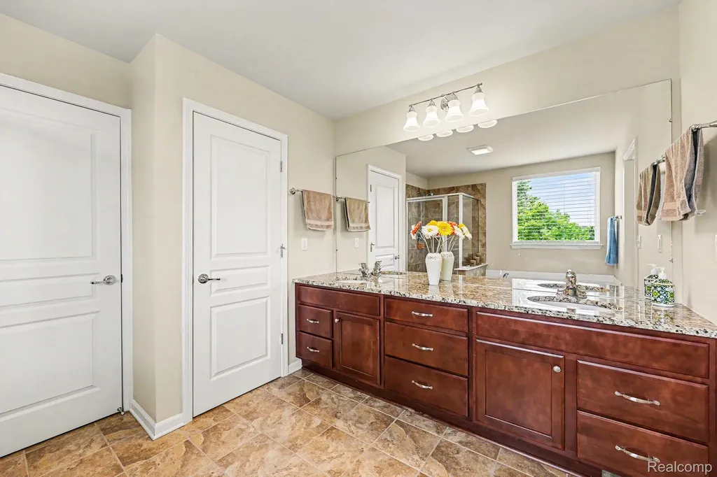 51133 Federal Boulevard Canton Charter Township MI 48188