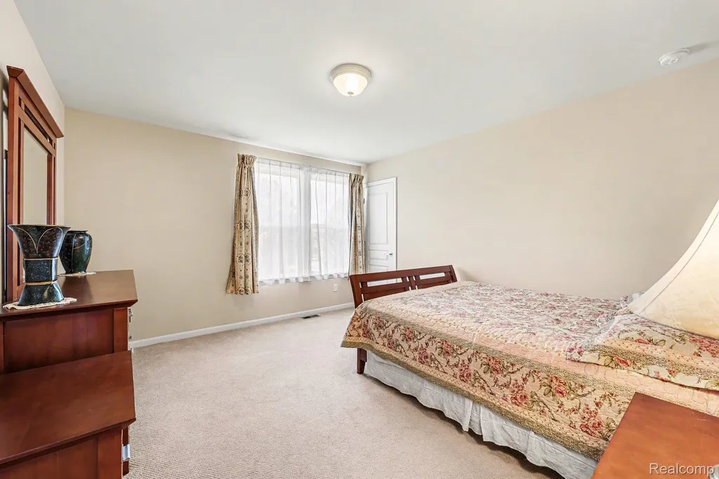 51133 Federal Boulevard Canton Charter Township MI 48188