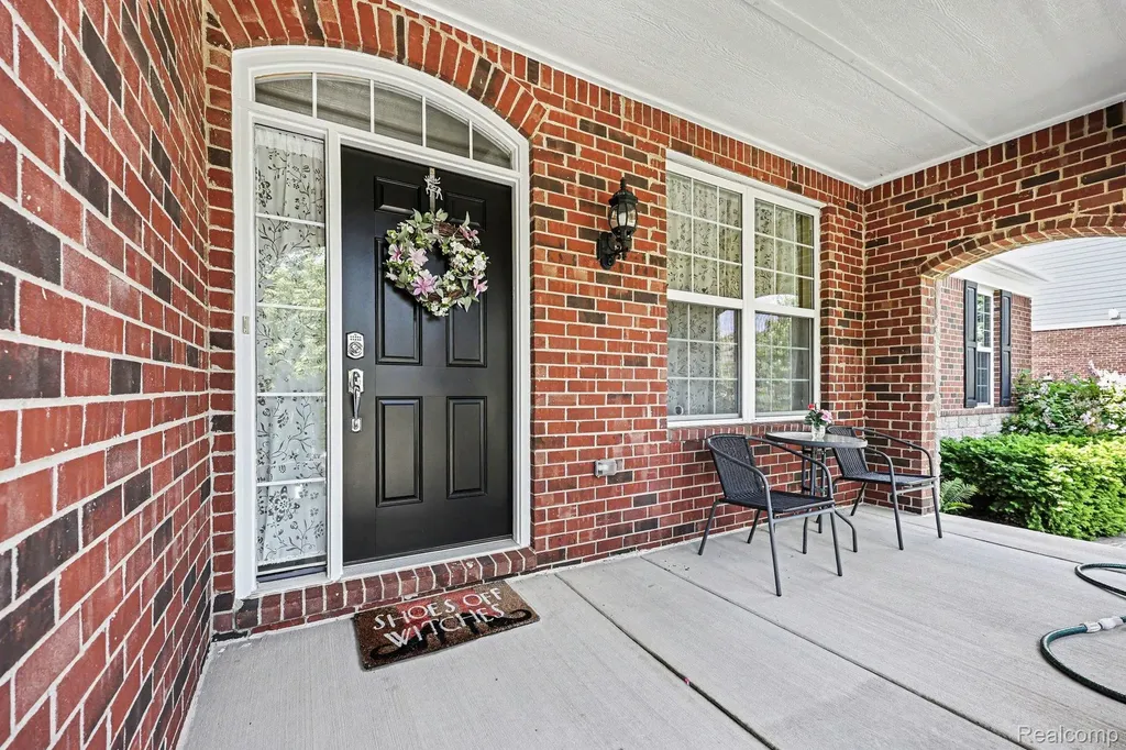 51133 Federal Boulevard Canton Charter Township MI 48188