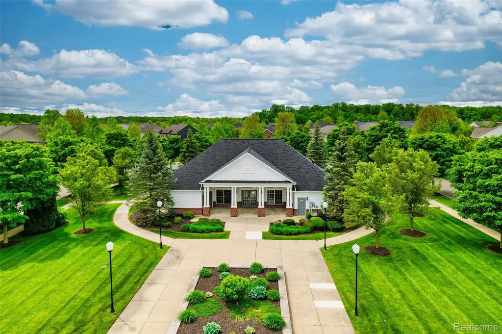 51133 Federal Boulevard Canton Charter Township MI 48188
