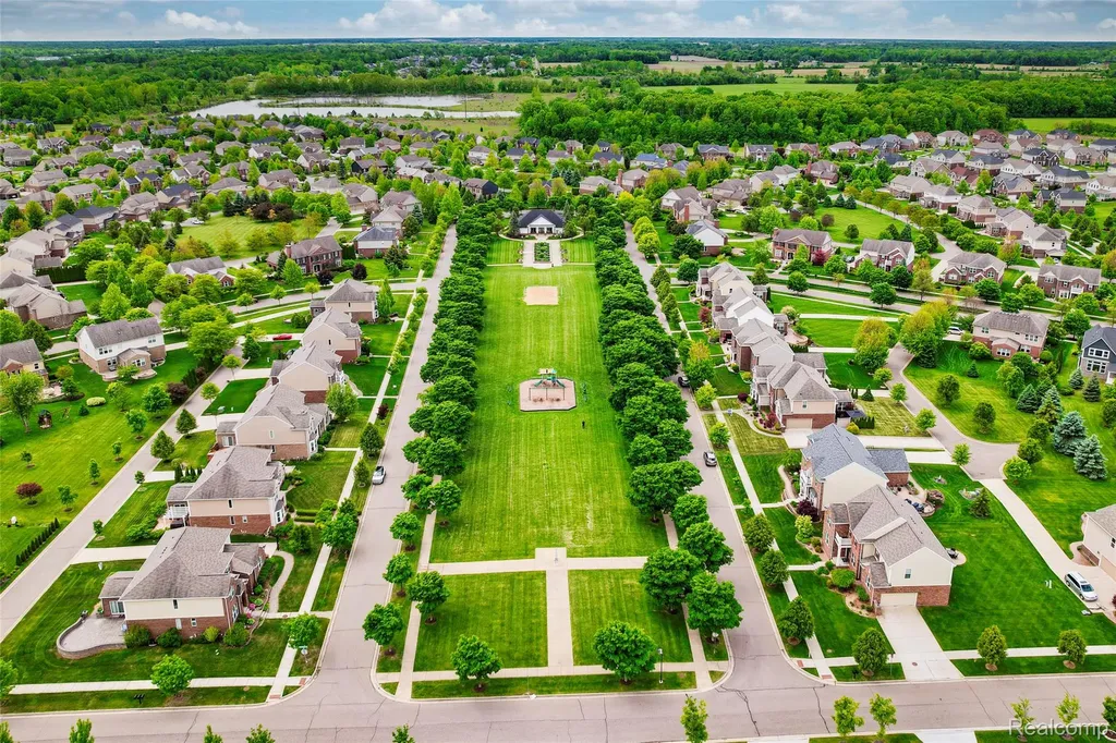 51133 Federal Boulevard Canton Charter Township MI 48188
