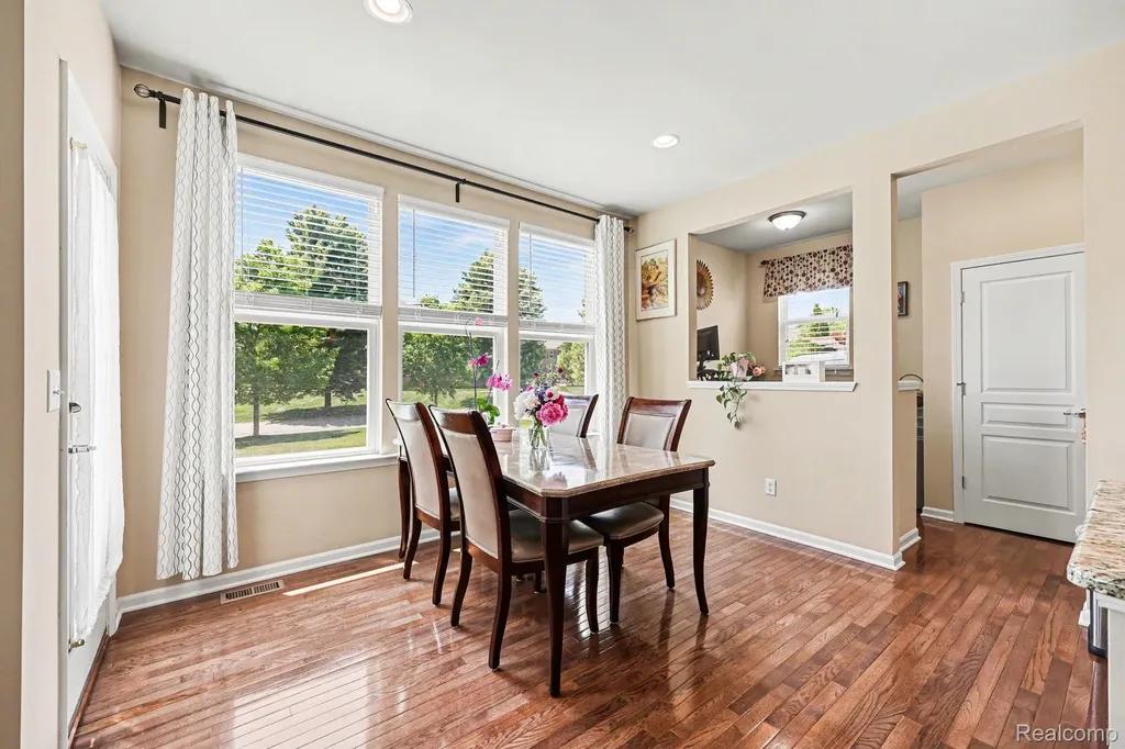 51133 Federal Boulevard Canton Charter Township MI 48188