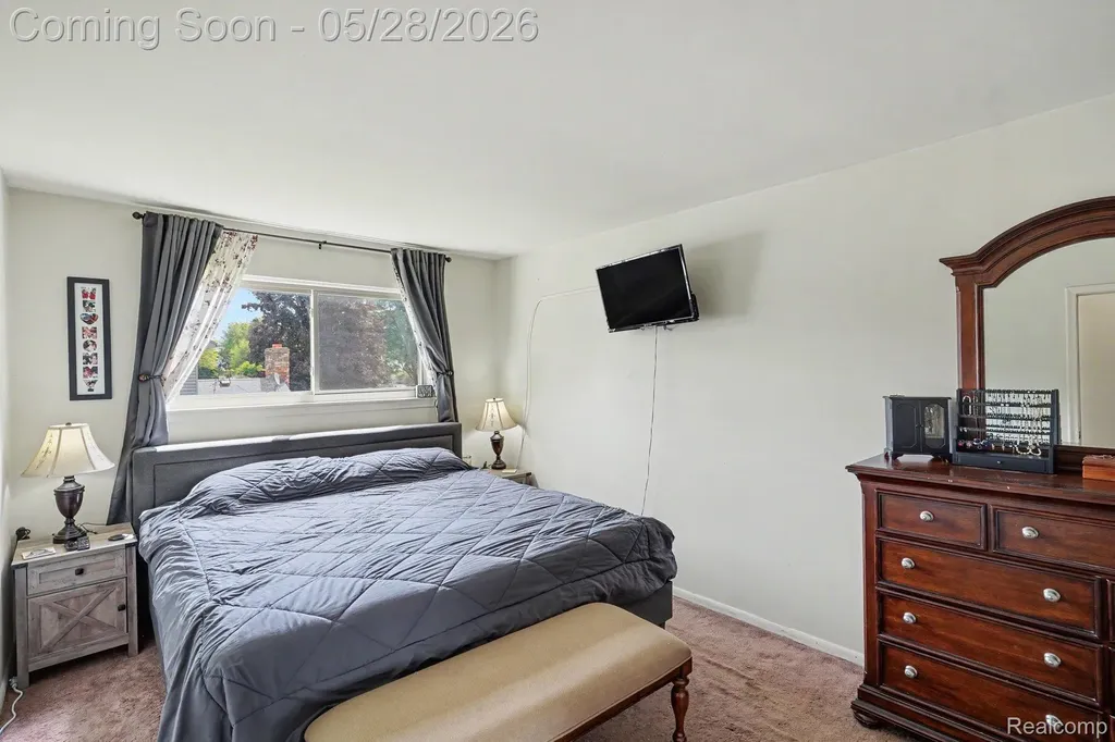 5506 Old Franklin Road Grand Blanc Charter Township MI 48439
