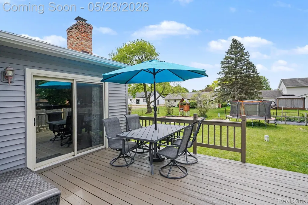 5506 Old Franklin Road Grand Blanc Charter Township MI 48439