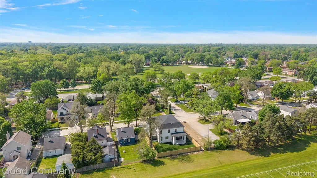 1228 W Windemere Avenue Royal Oak City MI 48073