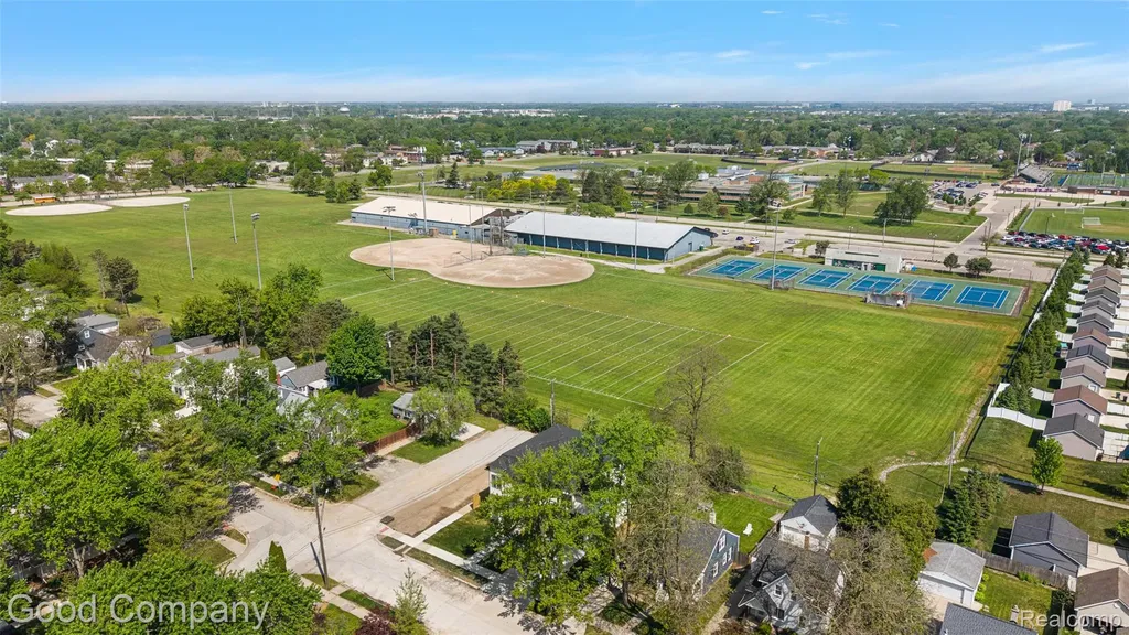 1228 W Windemere Avenue Royal Oak City MI 48073