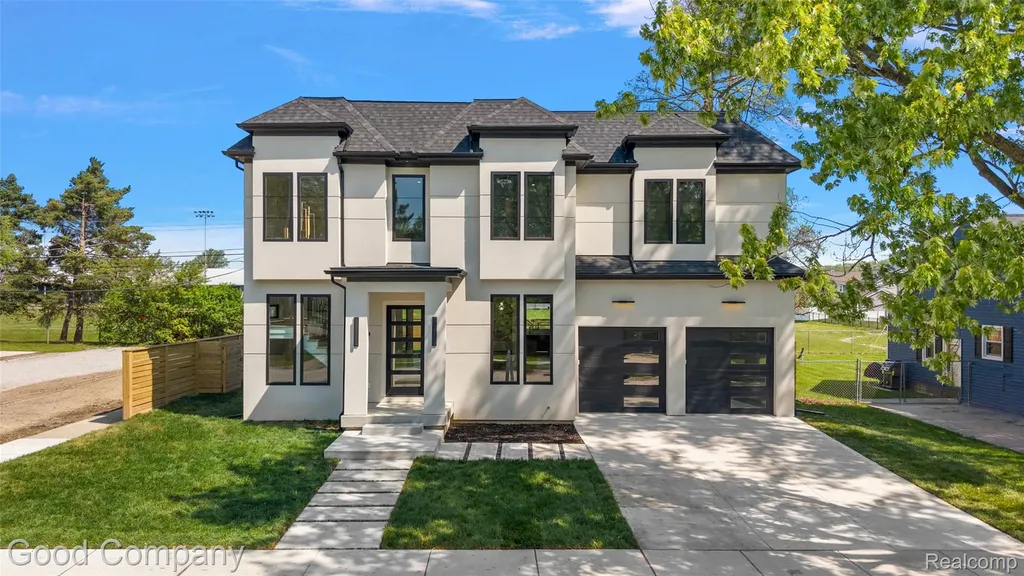 1228 W Windemere Avenue Royal Oak City MI 48073