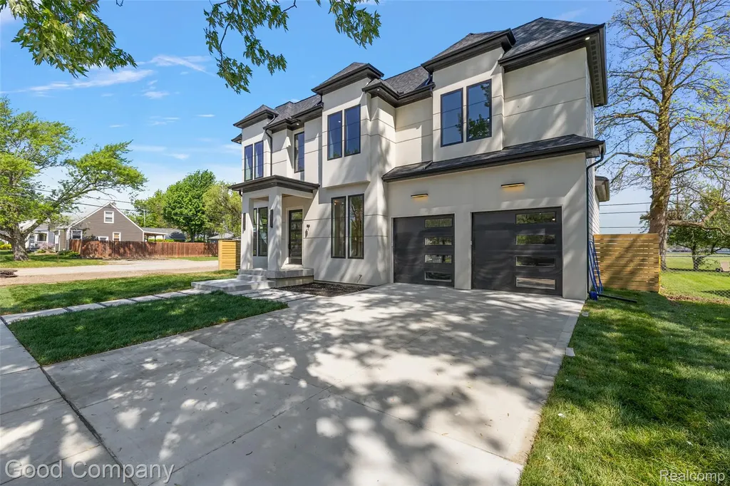 1228 W Windemere Avenue Royal Oak City MI 48073