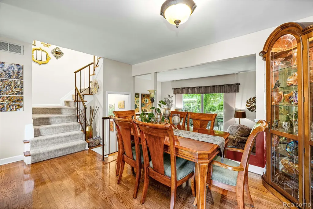 42683 Savoy Court Northville Township MI 48167