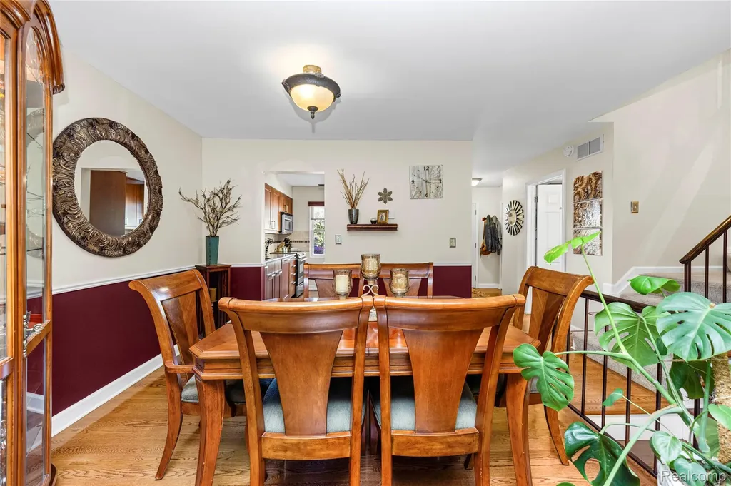 42683 Savoy Court Northville Township MI 48167