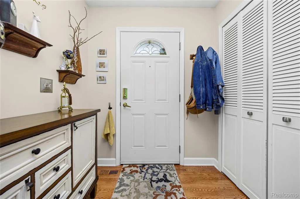 42683 Savoy Court Northville Township MI 48167