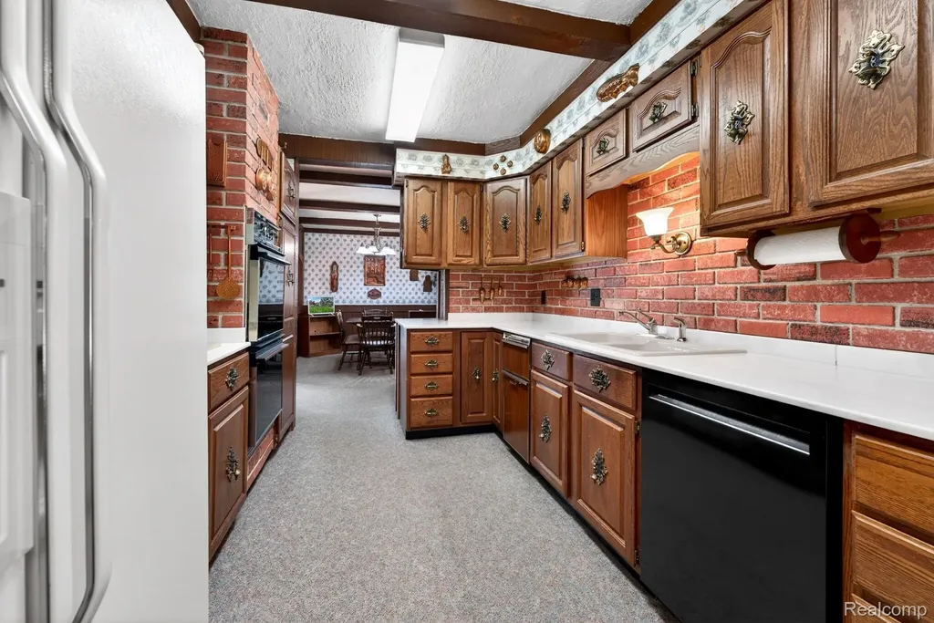 2315 19th Street Wyandotte City MI 48192