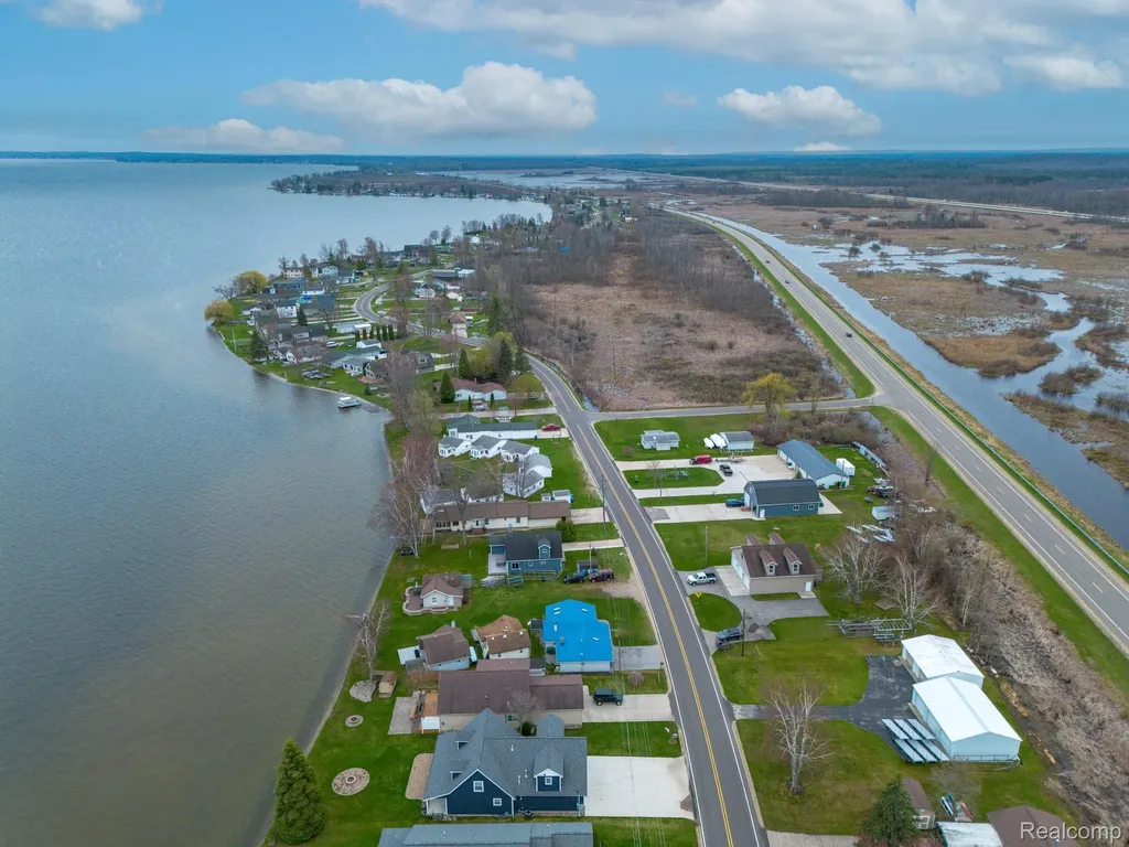 12508 West Shore Drive Roscommon Township MI 48629