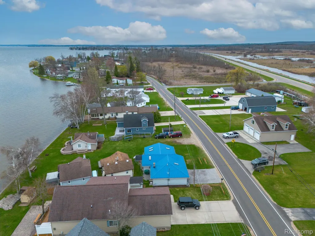 12508 West Shore Drive Roscommon Township MI 48629