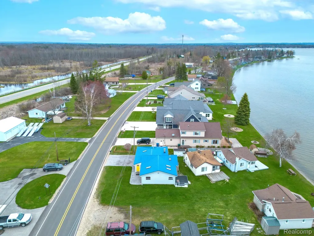 12508 West Shore Drive Roscommon Township MI 48629