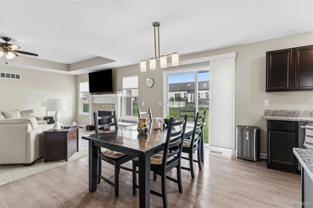 2261 Legacy Drive Burton City MI 48519