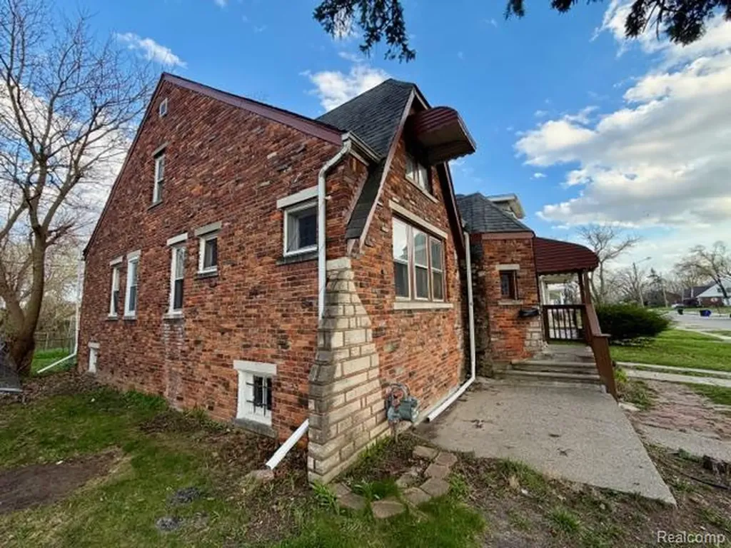 14590 Ardmore Street Detroit City MI 48227