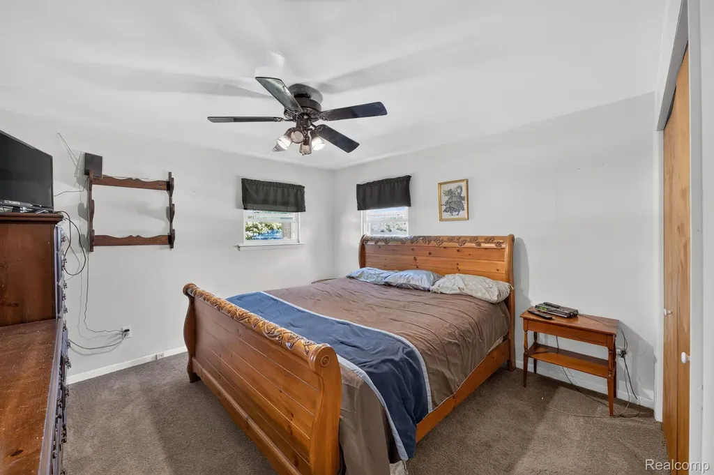 5233 Torrey Road Mundy Township MI 48507