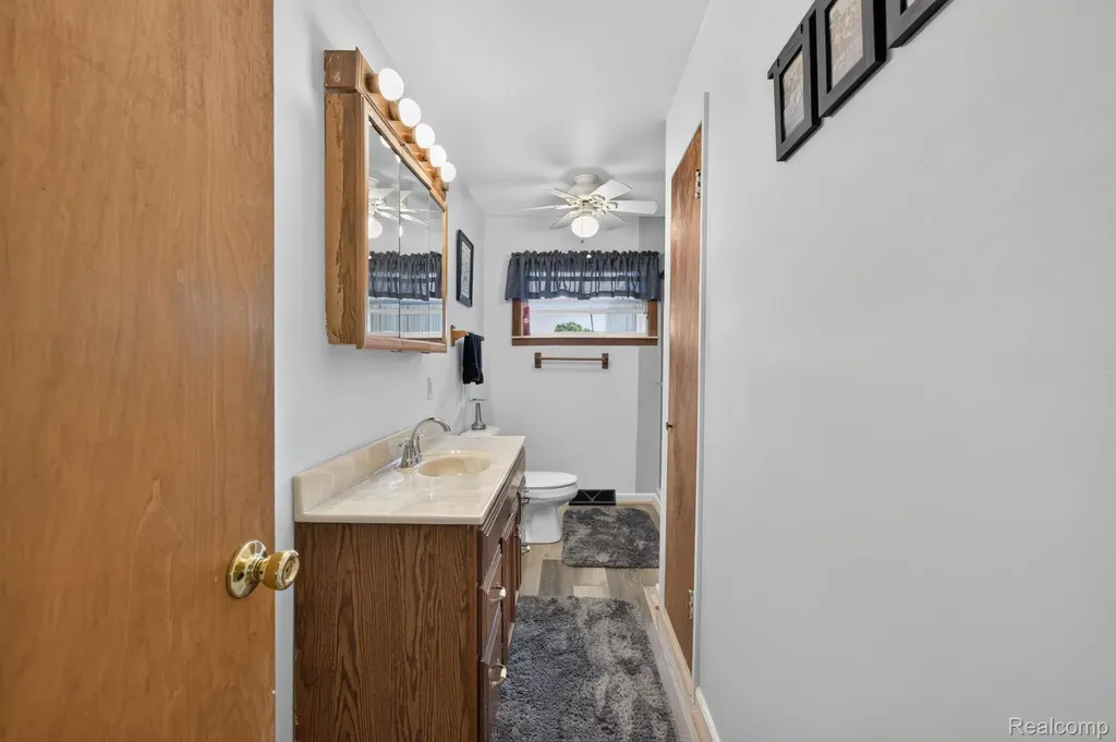 5233 Torrey Road Mundy Township MI 48507