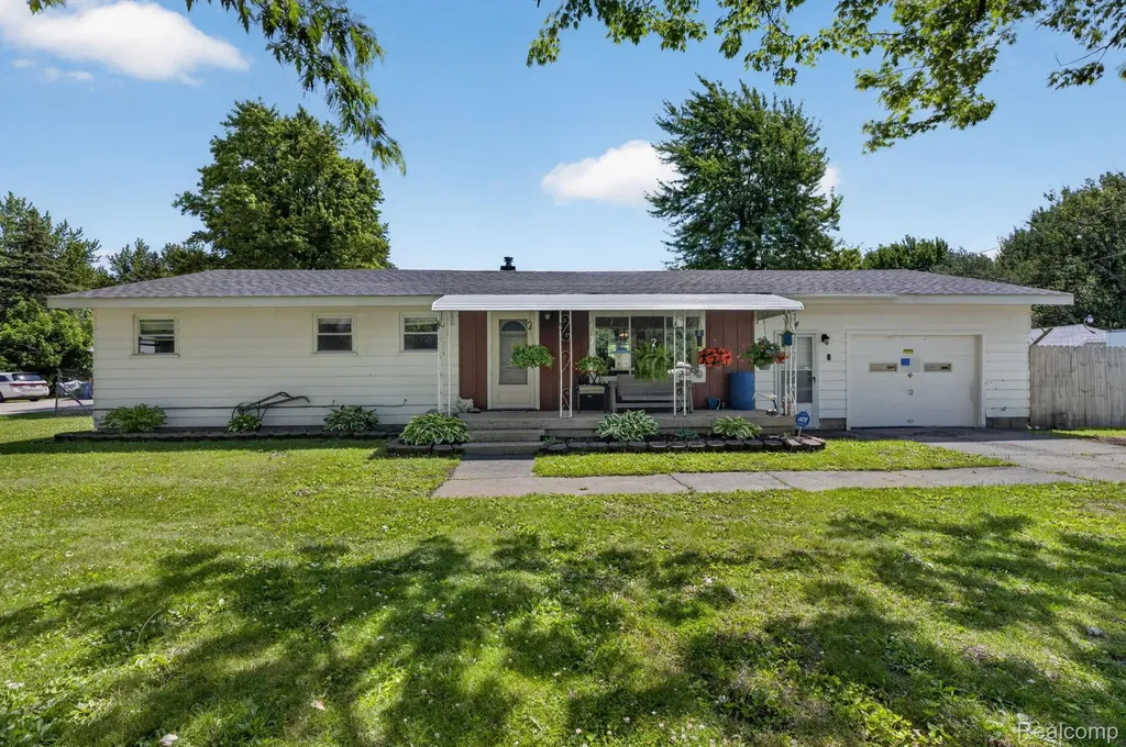 5233 Torrey Road Mundy Township MI 48507