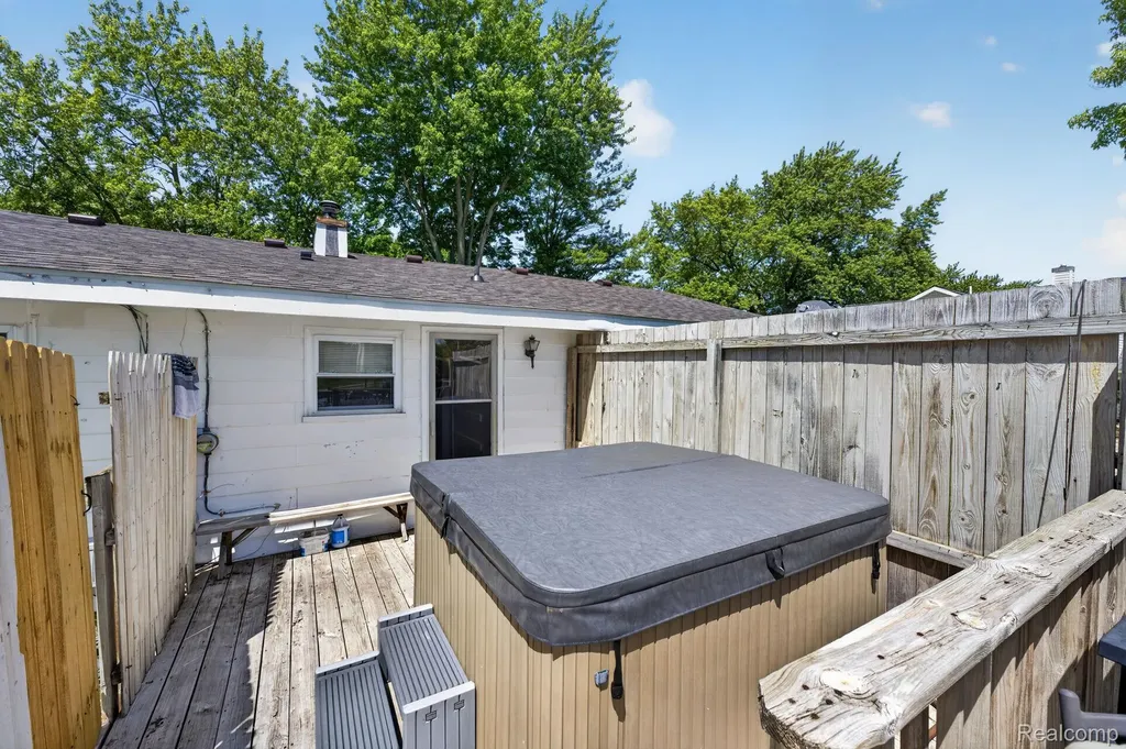 5233 Torrey Road Mundy Township MI 48507