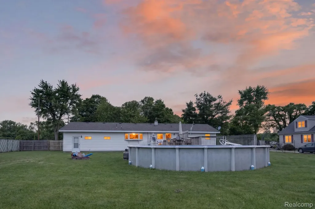 5233 Torrey Road Mundy Township MI 48507