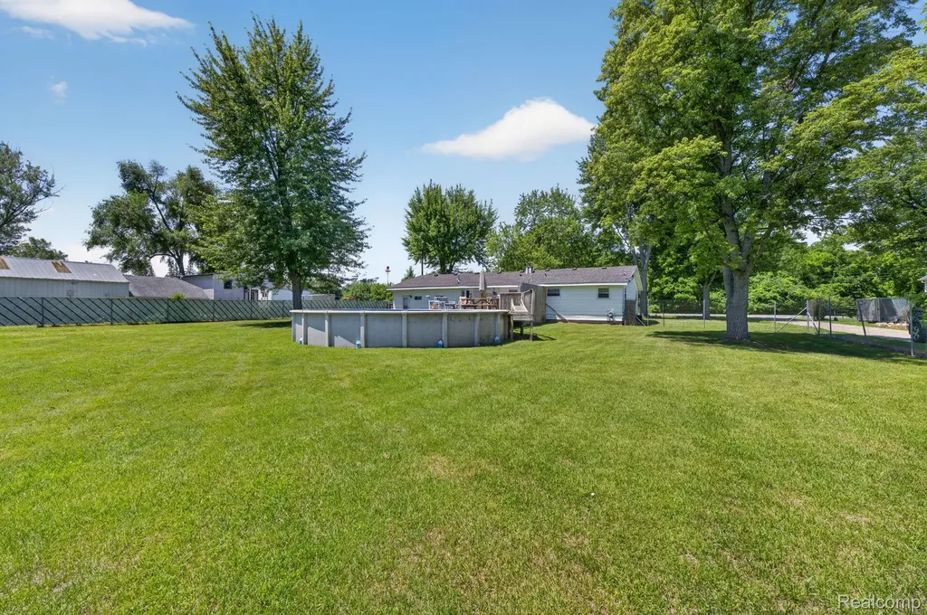 5233 Torrey Road Mundy Township MI 48507