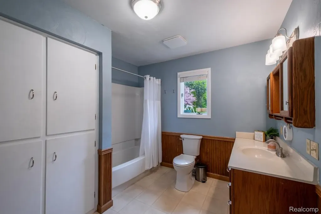 3585 Creekwood Drive Bridgeport Charter Township MI 48601