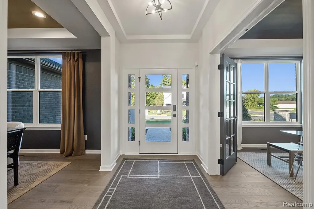 13970 Regatta Bay Drive Shelby Charter Township MI 48315