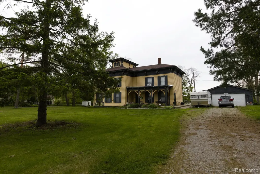 4466 Mill Street Columbiaville Village MI 48421