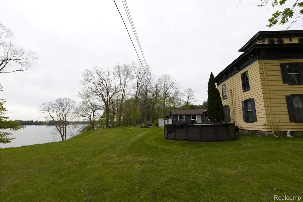 4466 Mill Street Columbiaville Village MI 48421