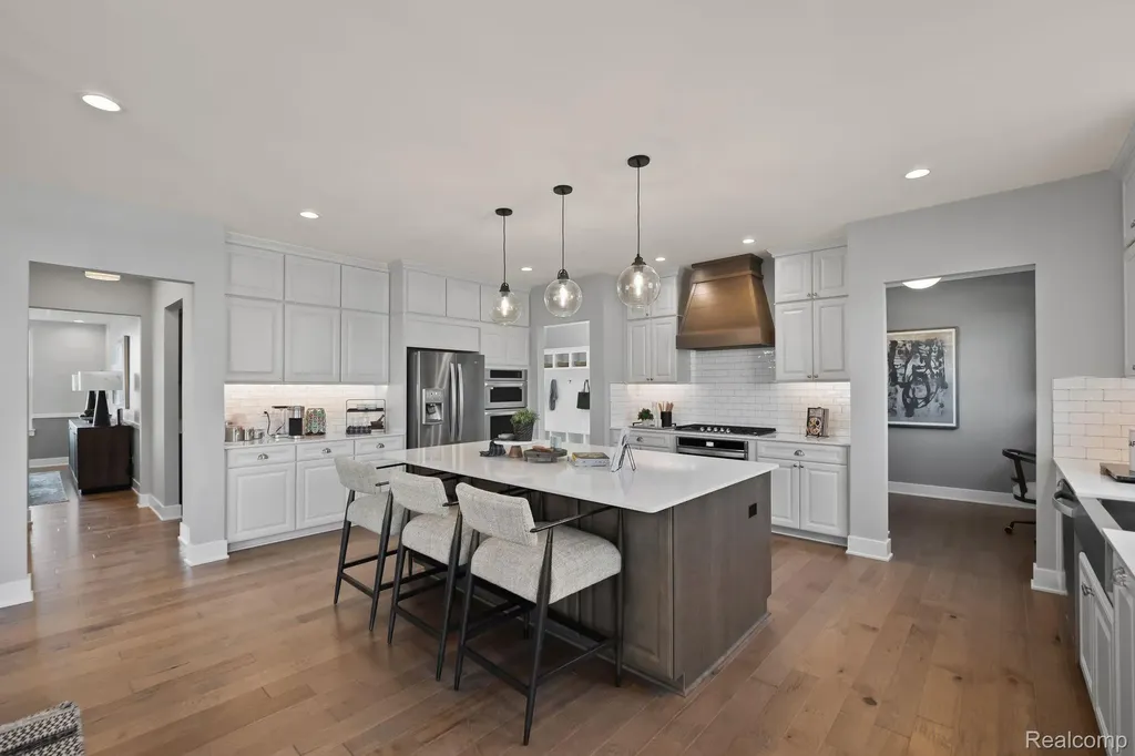 14087 Regatta Bay Drive Shelby Charter Township MI 48315
