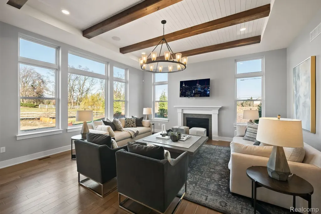 14087 Regatta Bay Drive Shelby Charter Township MI 48315