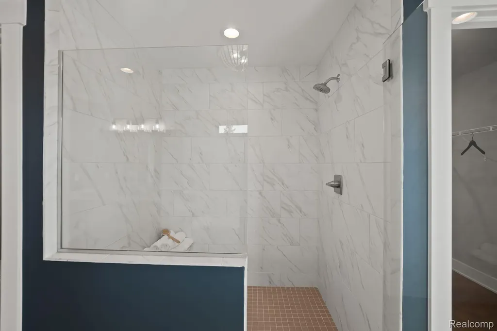 14087 Regatta Bay Drive Shelby Charter Township MI 48315