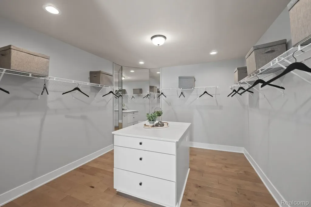 14087 Regatta Bay Drive Shelby Charter Township MI 48315
