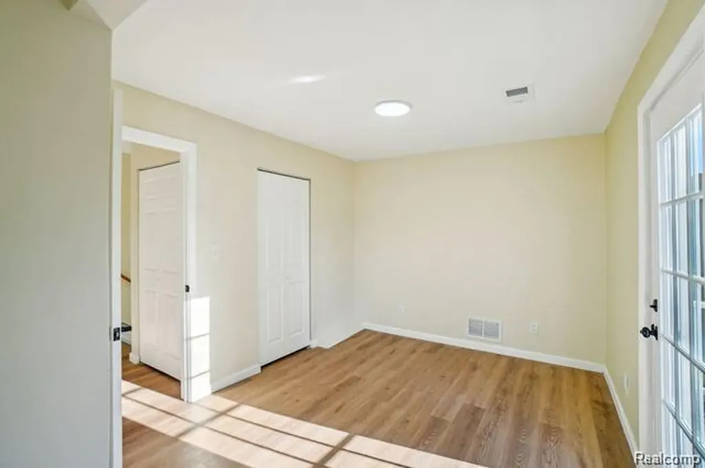 3736 Iroquois Street Detroit City MI 48214