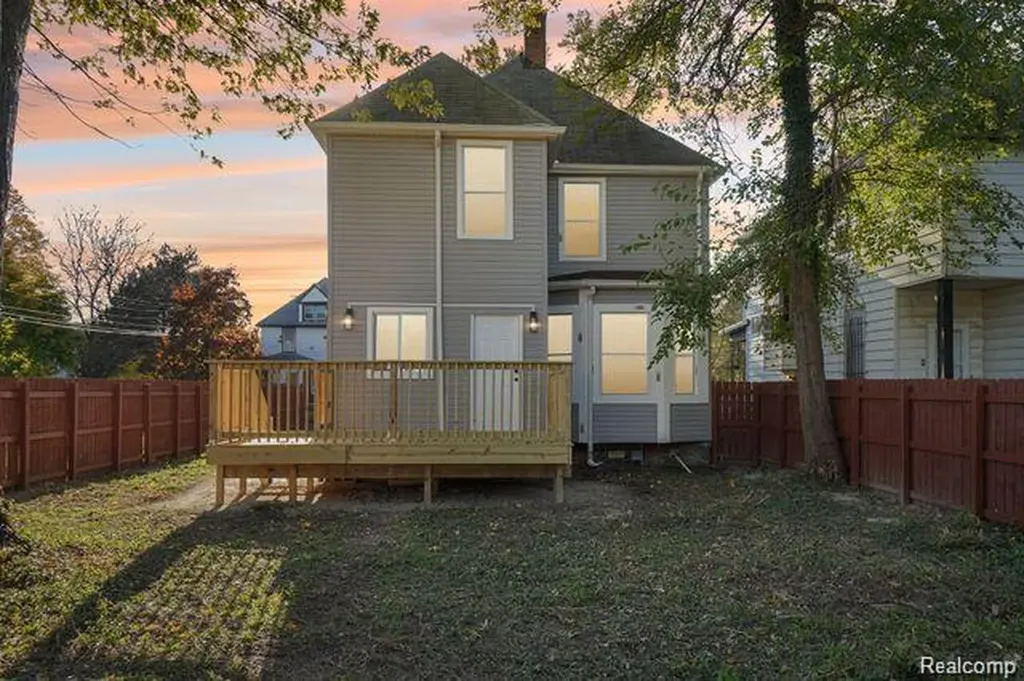 3736 Iroquois Street Detroit City MI 48214
